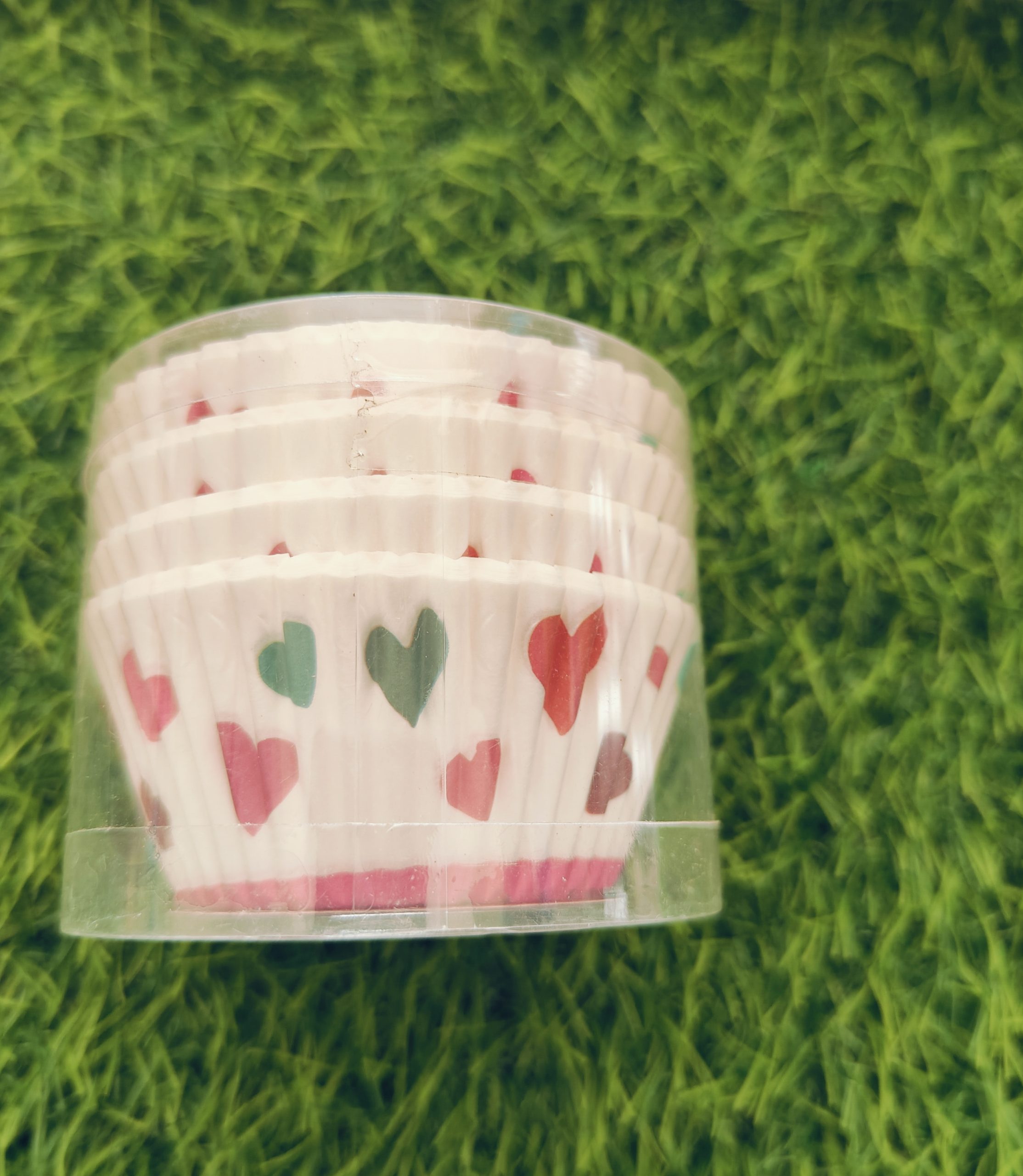 Heart Design Cupcake Liners (100 pcs) - Image 2